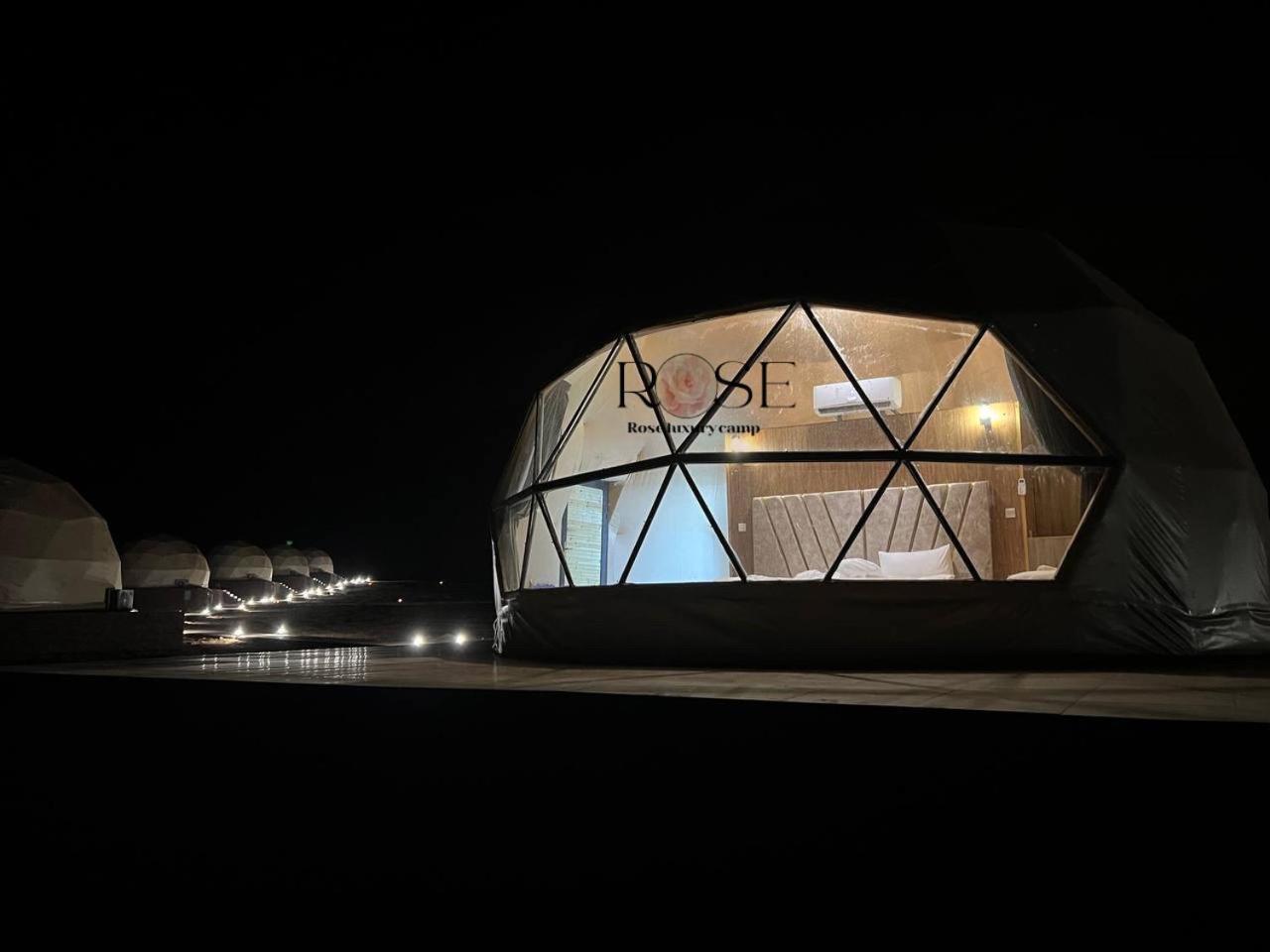 Wadi Rum Rose Luxury Camp Exteriér fotografie