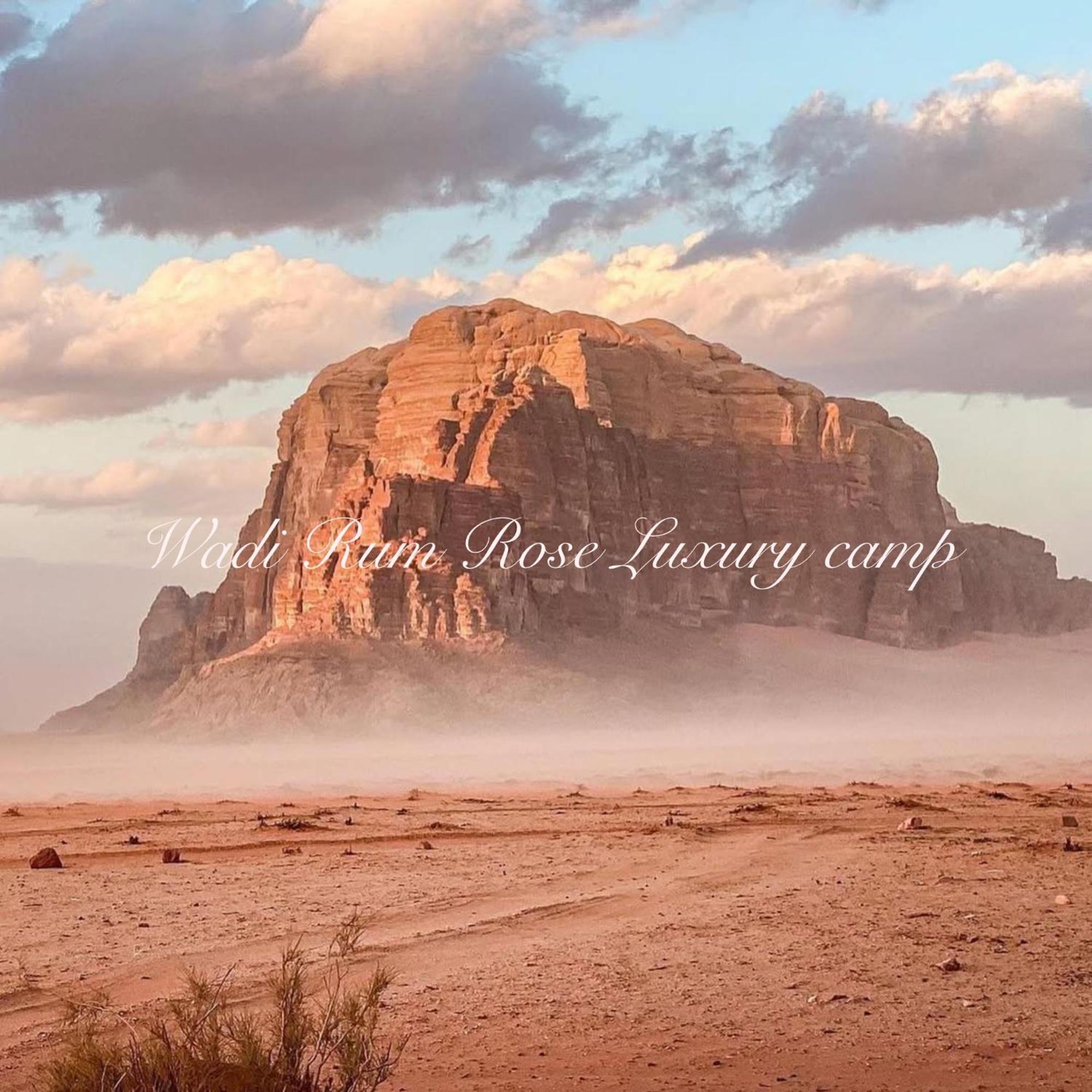 Wadi Rum Rose Luxury Camp Exteriér fotografie